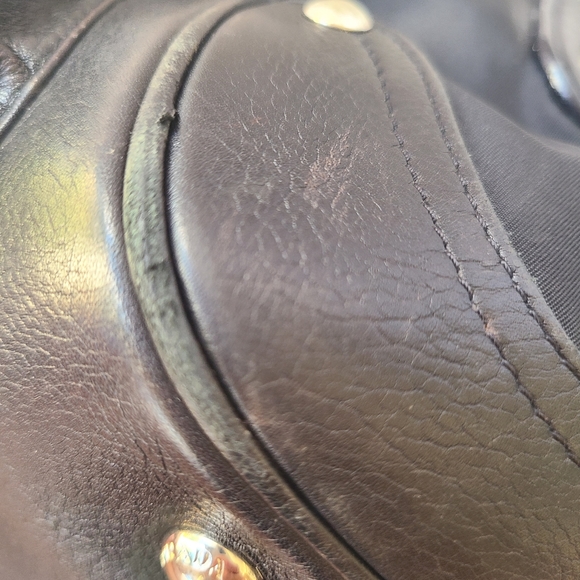 Gorgeous Authentic Prada Push Lock Side Pocket Black Tote, Great Condition - Picture 12 of 16